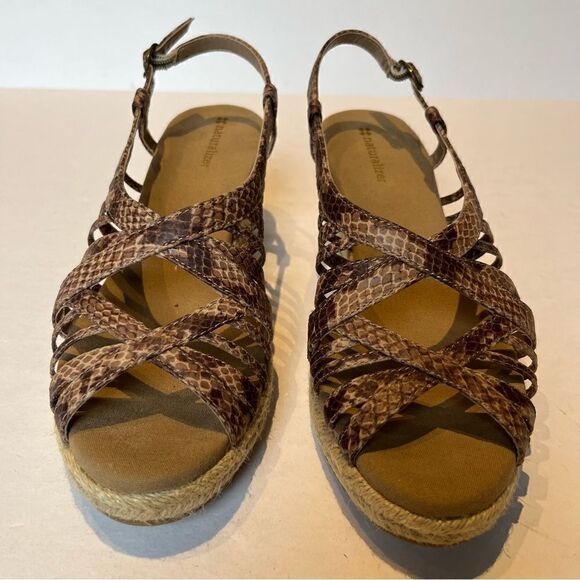 Women's Naturalizer Espadrille Tan Snake Print Size 10M Wedge - Picture 2 of 11